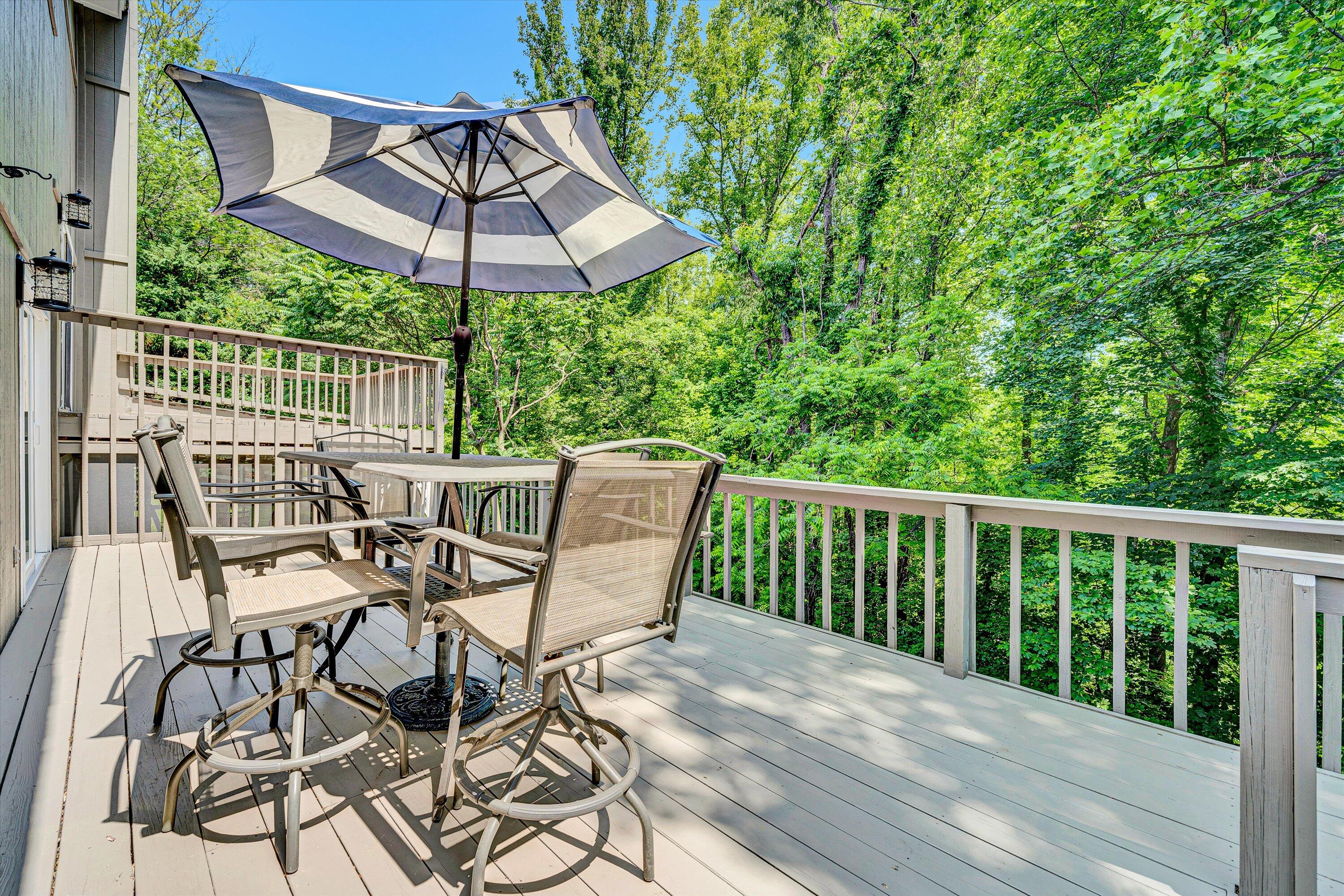 Roanoke, Virginia 24018, United States, 4 Bedrooms Bedrooms, ,3 BathroomsBathrooms,Residential,Active,146871