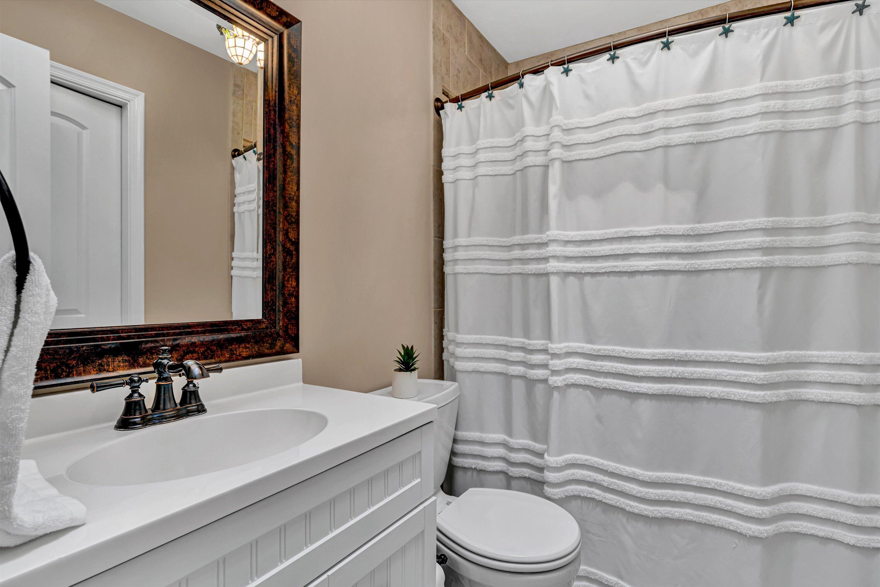 Roanoke, Virginia 24018, United States, 4 Bedrooms Bedrooms, ,3 BathroomsBathrooms,Residential,Active,146871