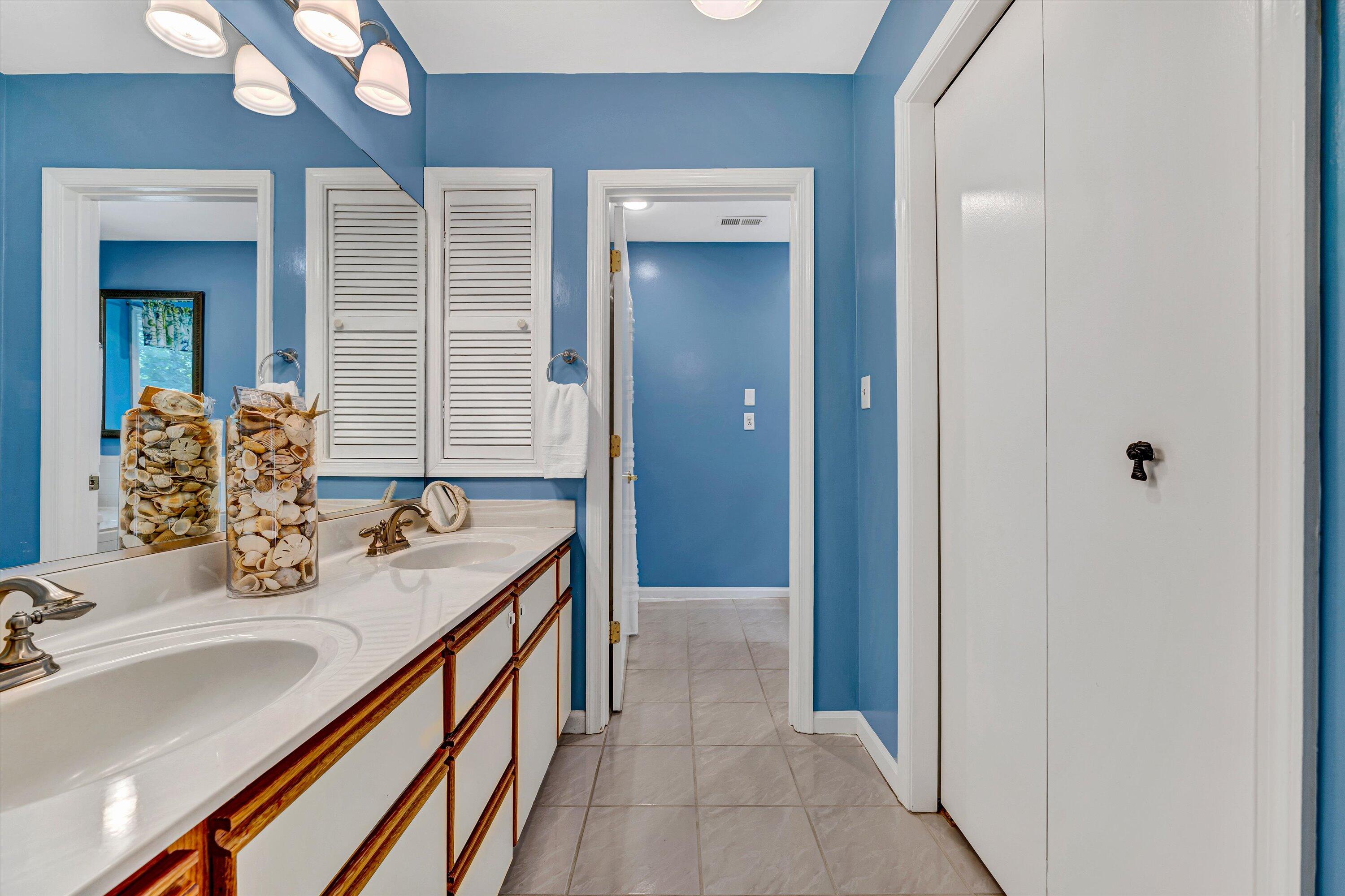 Roanoke, Virginia 24018, United States, 4 Bedrooms Bedrooms, ,3 BathroomsBathrooms,Residential,Active,146871