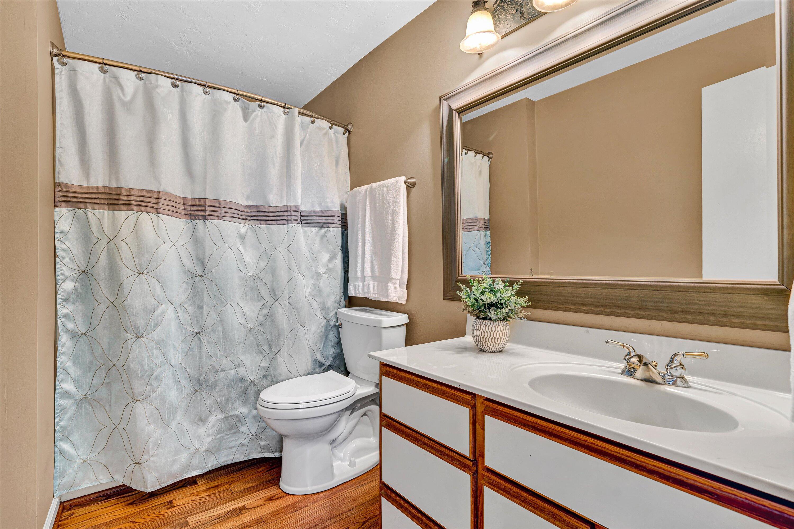 Roanoke, Virginia 24018, United States, 4 Bedrooms Bedrooms, ,3 BathroomsBathrooms,Residential,Active,146871