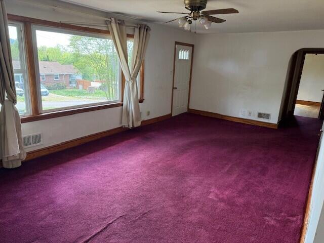 108 Parkway Ln, Vinton, Virginia image 2
