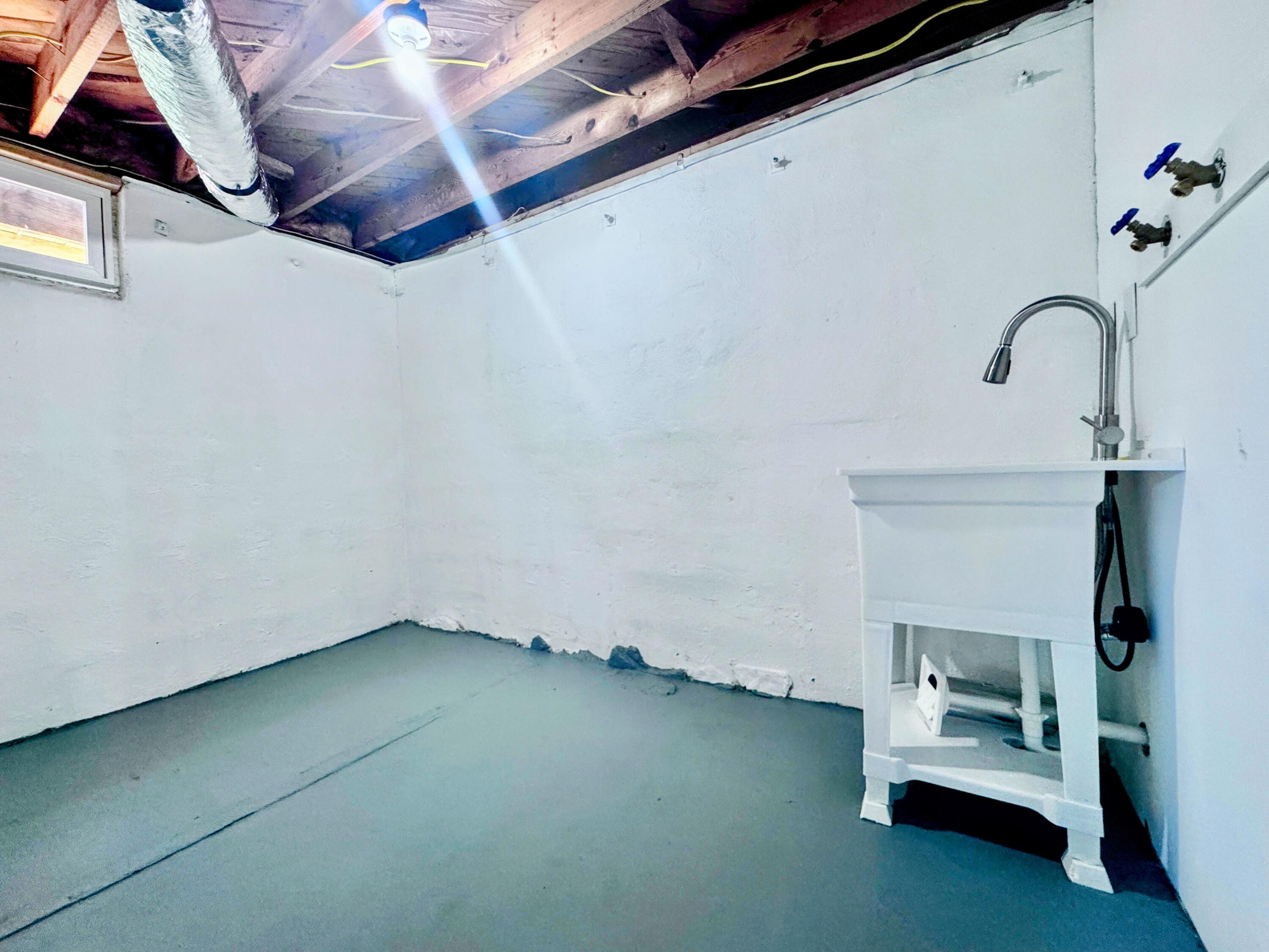 418 Victor Ave, Roanoke, Ohio image 10