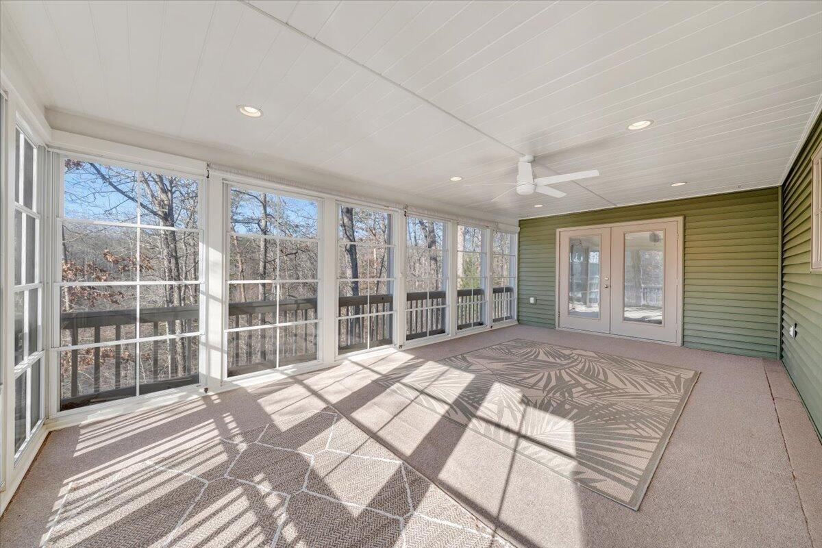 Farmville, Virginia 23901, United States, 3 Bedrooms Bedrooms, ,3 BathroomsBathrooms,Residential,Active,256813