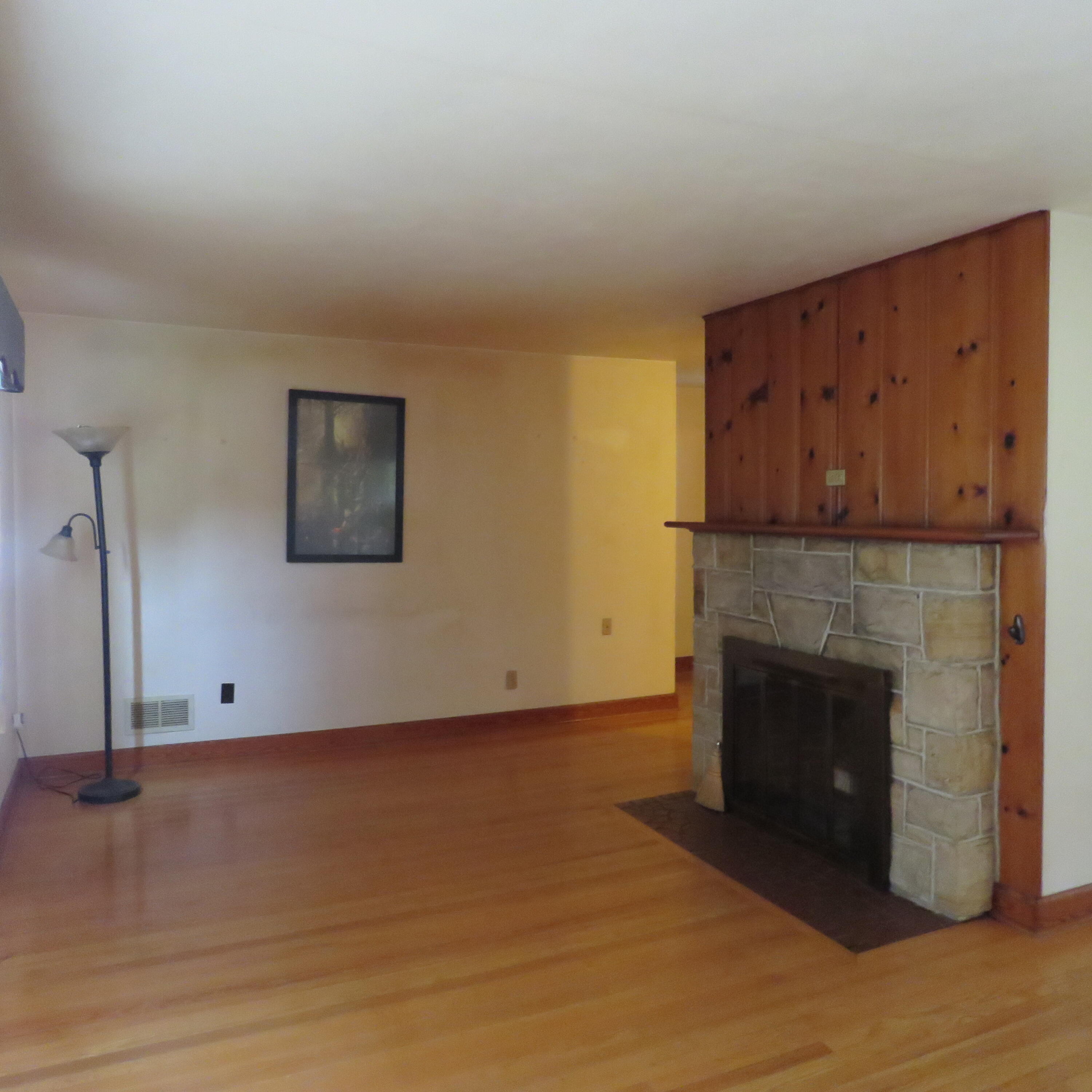 383 Main St, New Castle, Virginia image 12