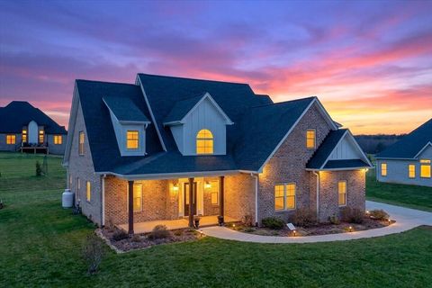 Homes For Sale - 1351 W Crossing Dr<br/> Bedford County, Forest, VA 24551