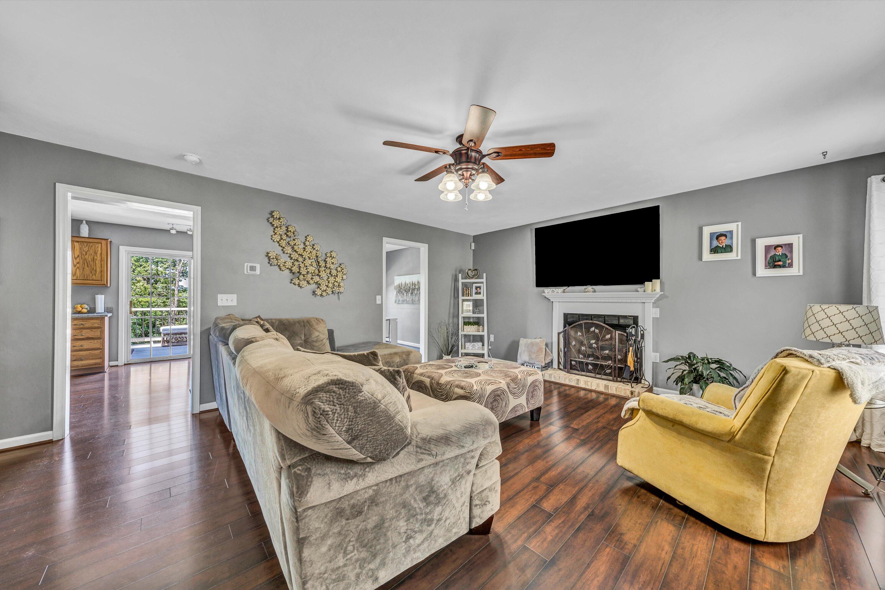 6131 Carolina Trl, Roanoke, Virginia image 4