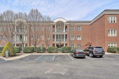 Condo For Sale - 2125 Yellow Mountain Rd #111<br/> Roanoke, VA 24014