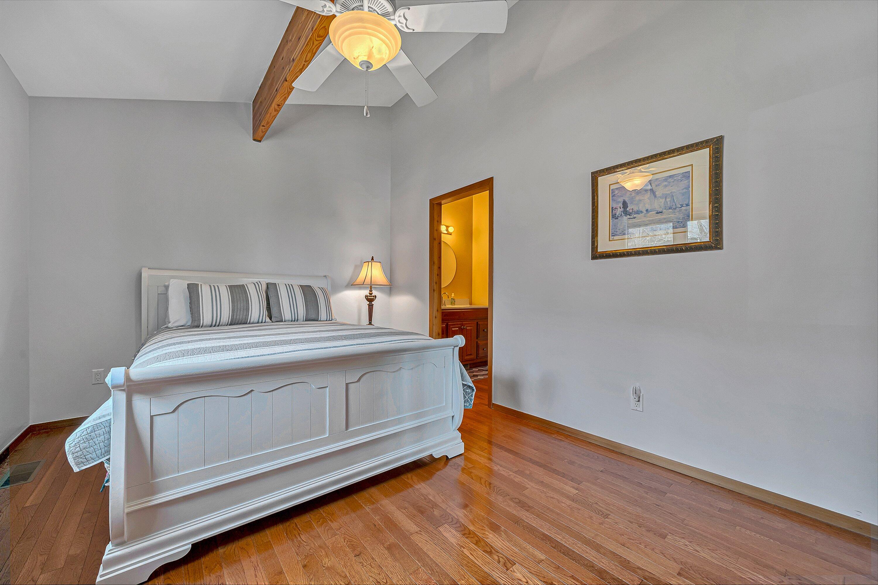 Moneta, Virginia, 24121, United States, 3 Bedrooms Bedrooms, ,4 BathroomsBathrooms,Residential,Active,2026793