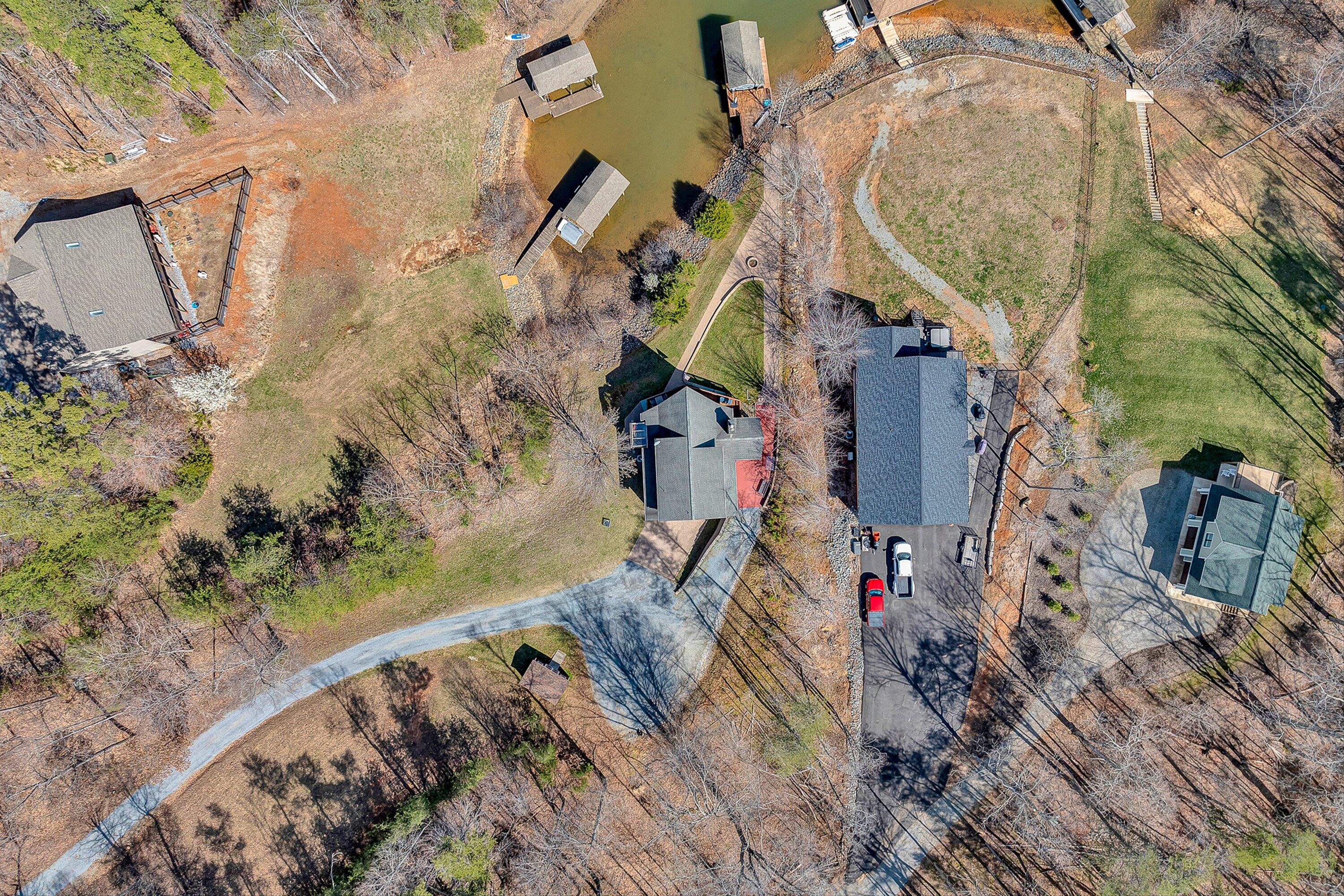 Moneta, Virginia, 24121, United States, 3 Bedrooms Bedrooms, ,4 BathroomsBathrooms,Residential,Active,2026793
