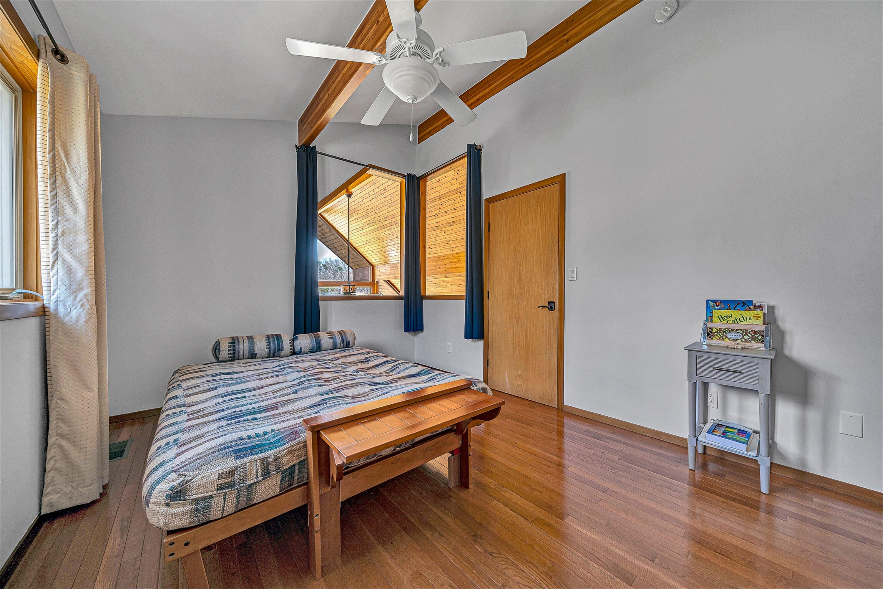 Moneta, Virginia, 24121, United States, 3 Bedrooms Bedrooms, ,4 BathroomsBathrooms,Residential,Active,2026793