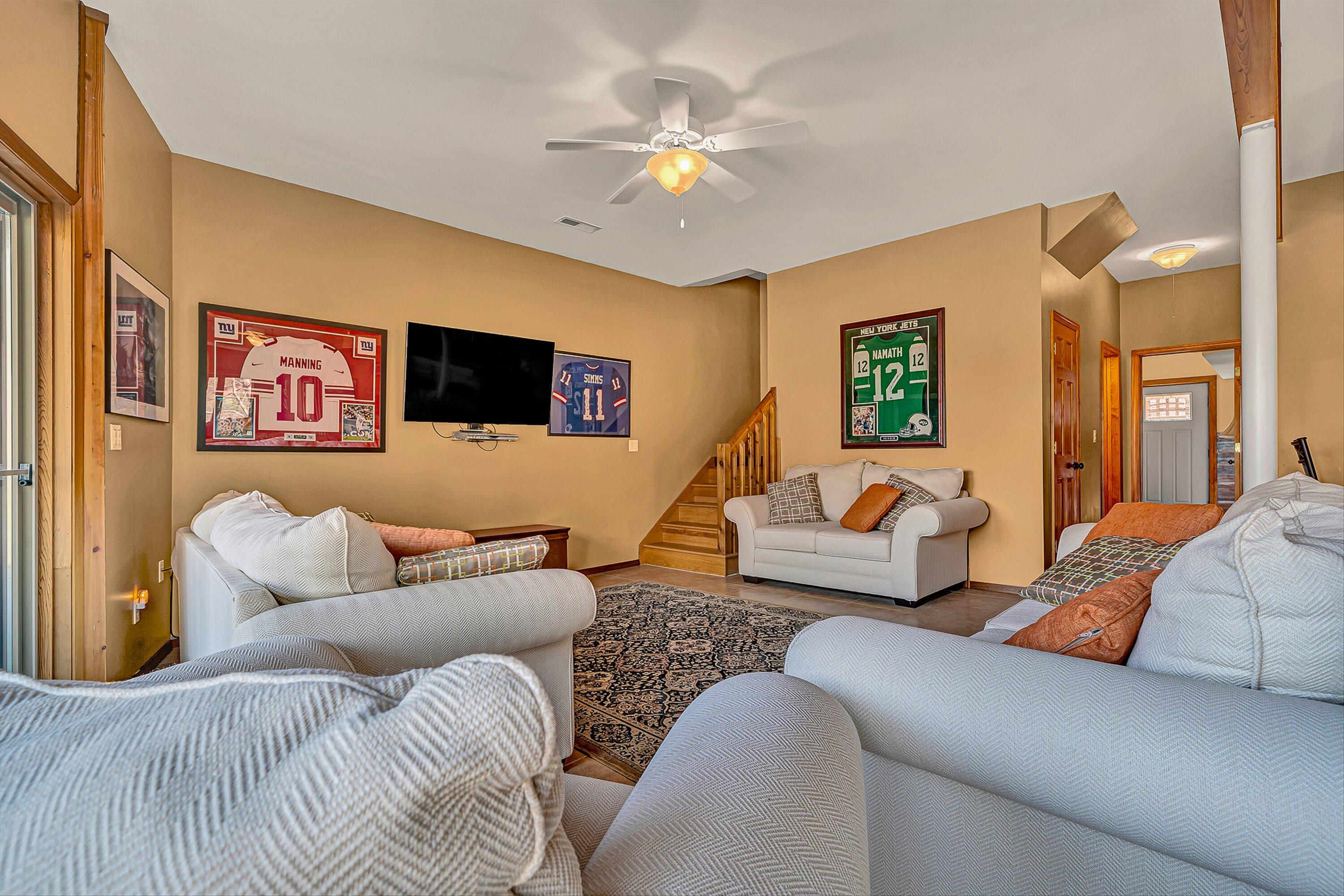 Moneta, Virginia, 24121, United States, 3 Bedrooms Bedrooms, ,4 BathroomsBathrooms,Residential,Active,2026793