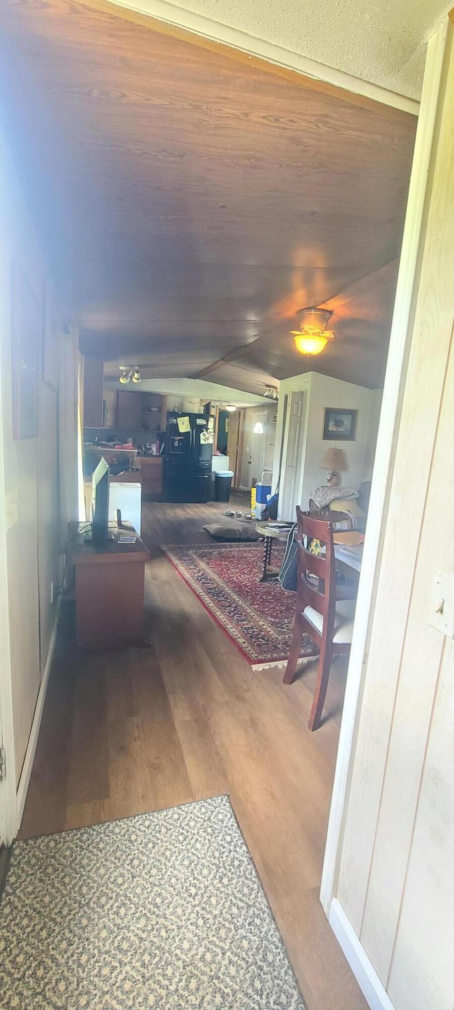 657 Meadows Ln, New Castle, Virginia image 25