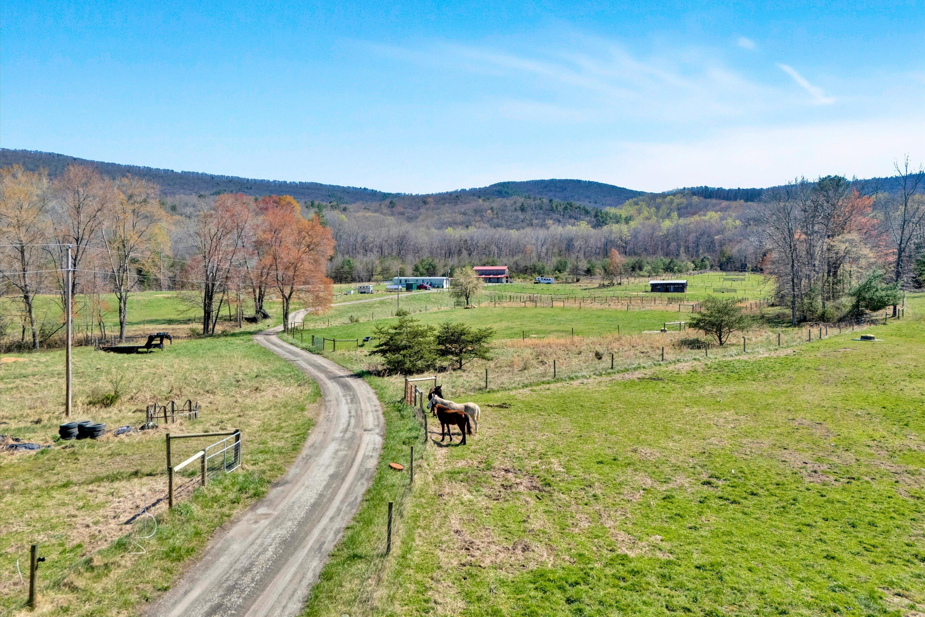657 Meadows Ln, New Castle, Virginia image 22
