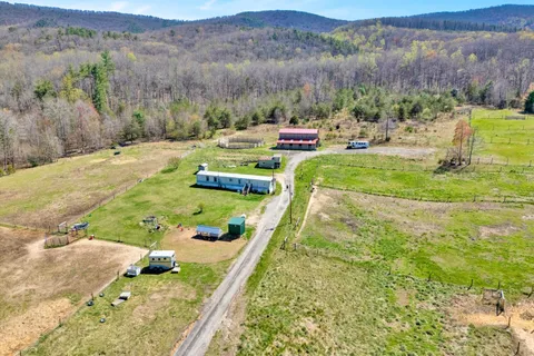 MLS: 916353