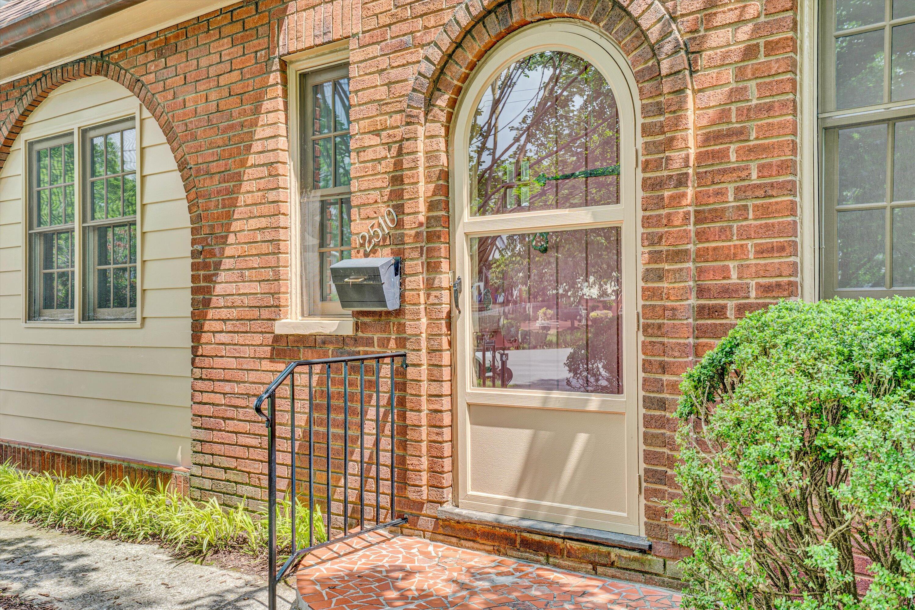 2510 Rosalind Ave, Roanoke, Virginia image 3