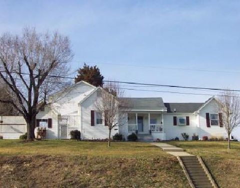 Apartment For Sale - 8146 Williamson Rd<br/> Roanoke County, Roanoke, VA 24019