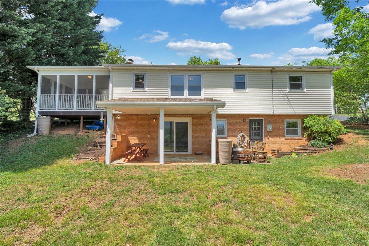 2724 Fletcher St, Salem, Virginia image 48