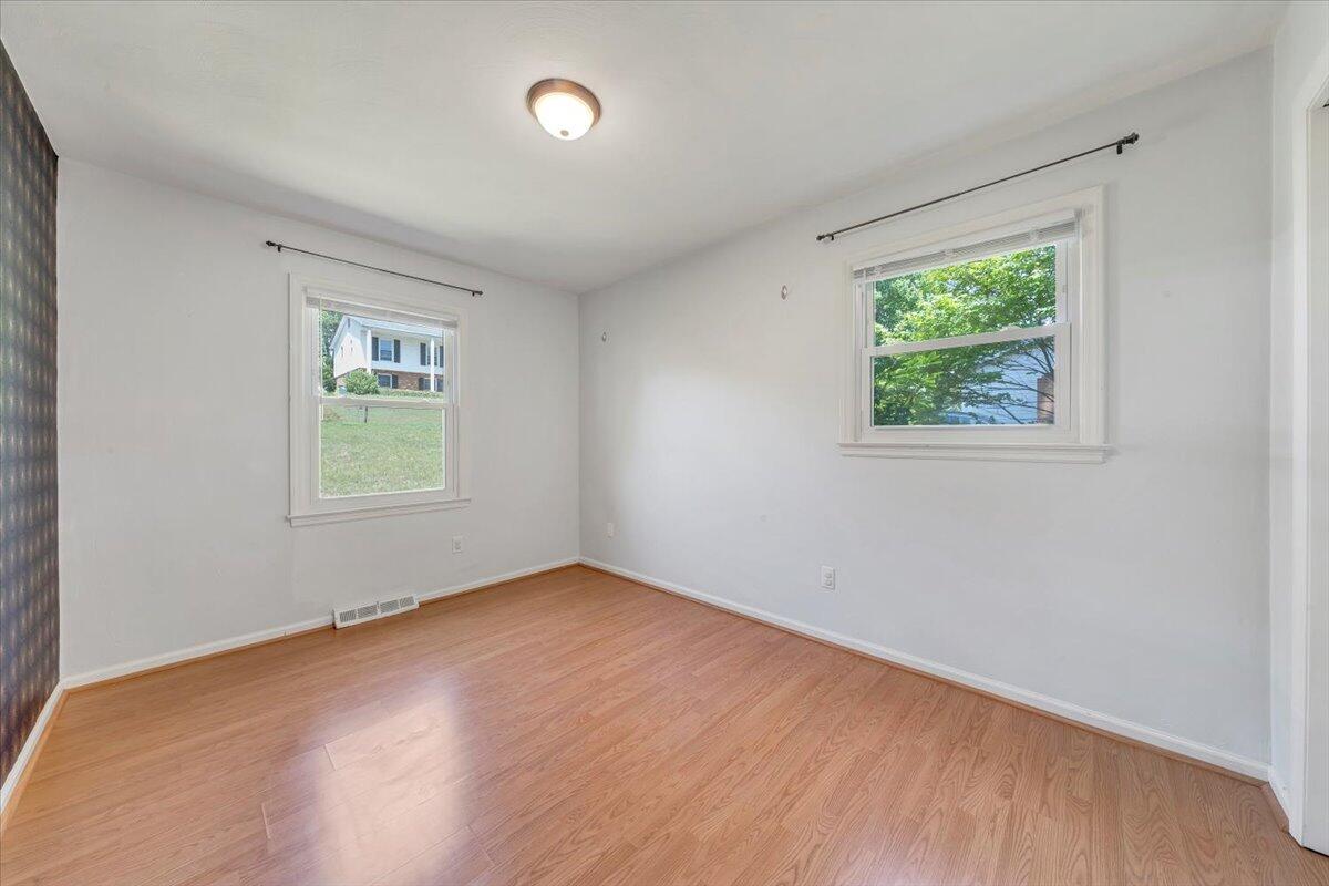 2724 Fletcher St, Salem, Virginia image 23