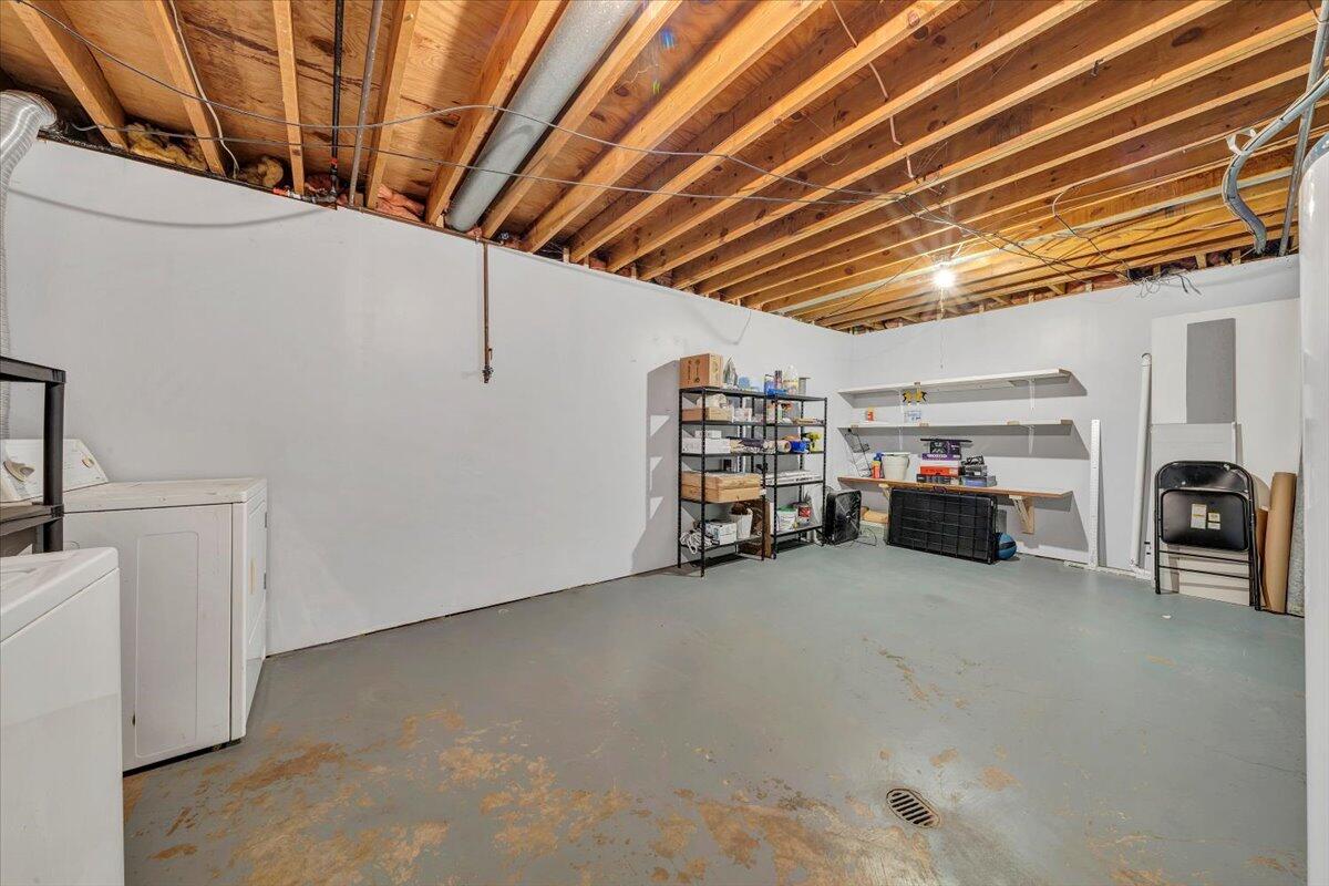 2724 Fletcher St, Salem, Virginia image 40