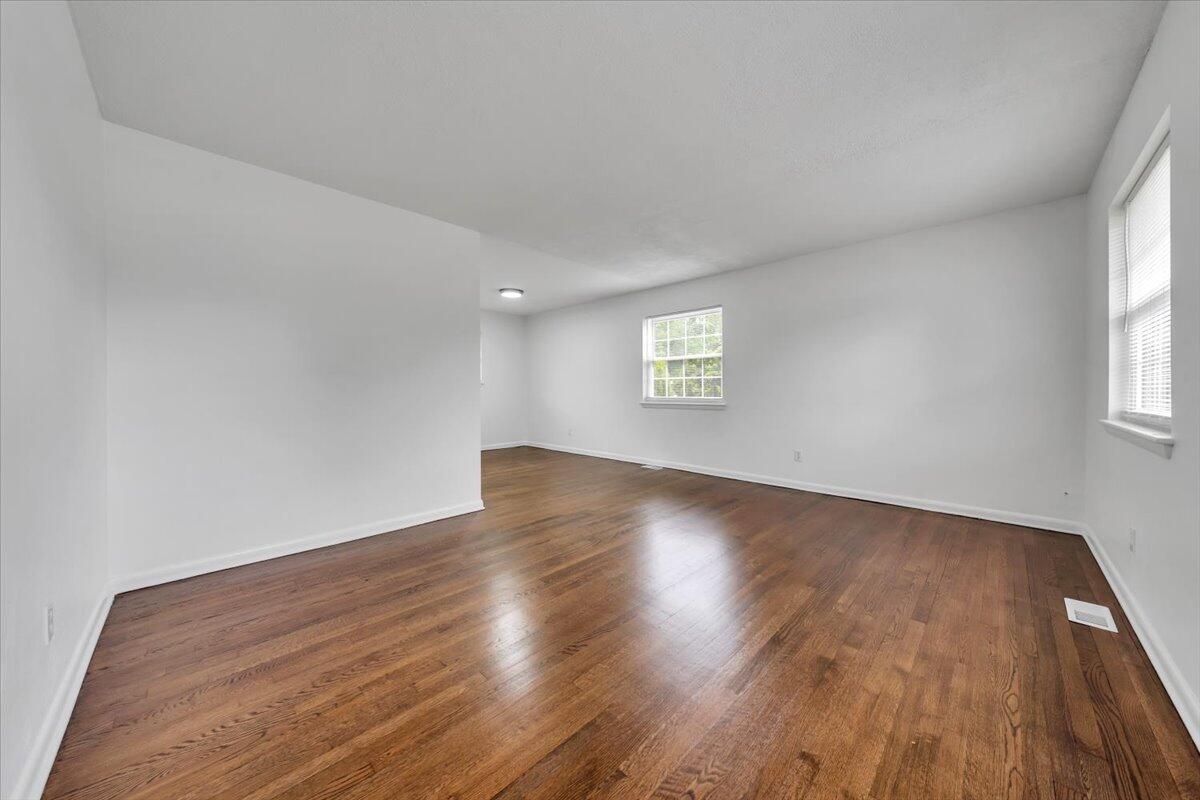 1523 16th St, Roanoke, Ohio image 4