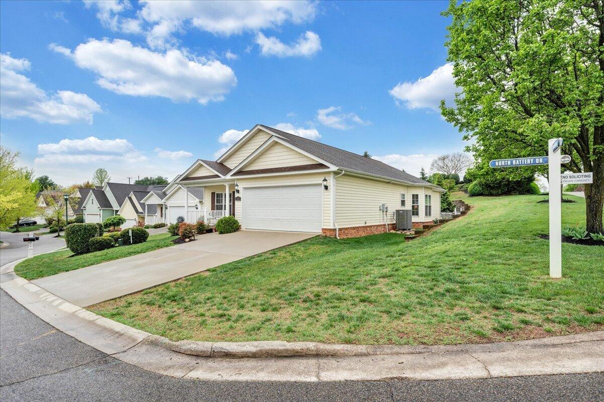 703 N Battery Dr, Roanoke, Virginia image 43