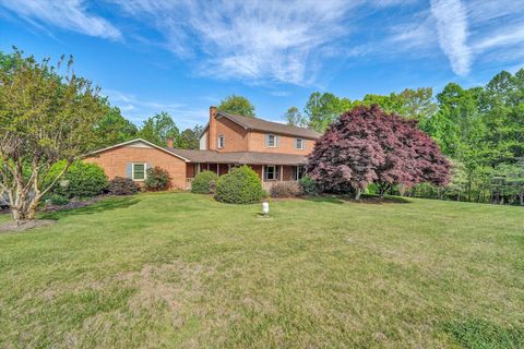 Homes For Sale - 2479 Old Quarry Rd<br/> Henry County, Bassett, VA 24055