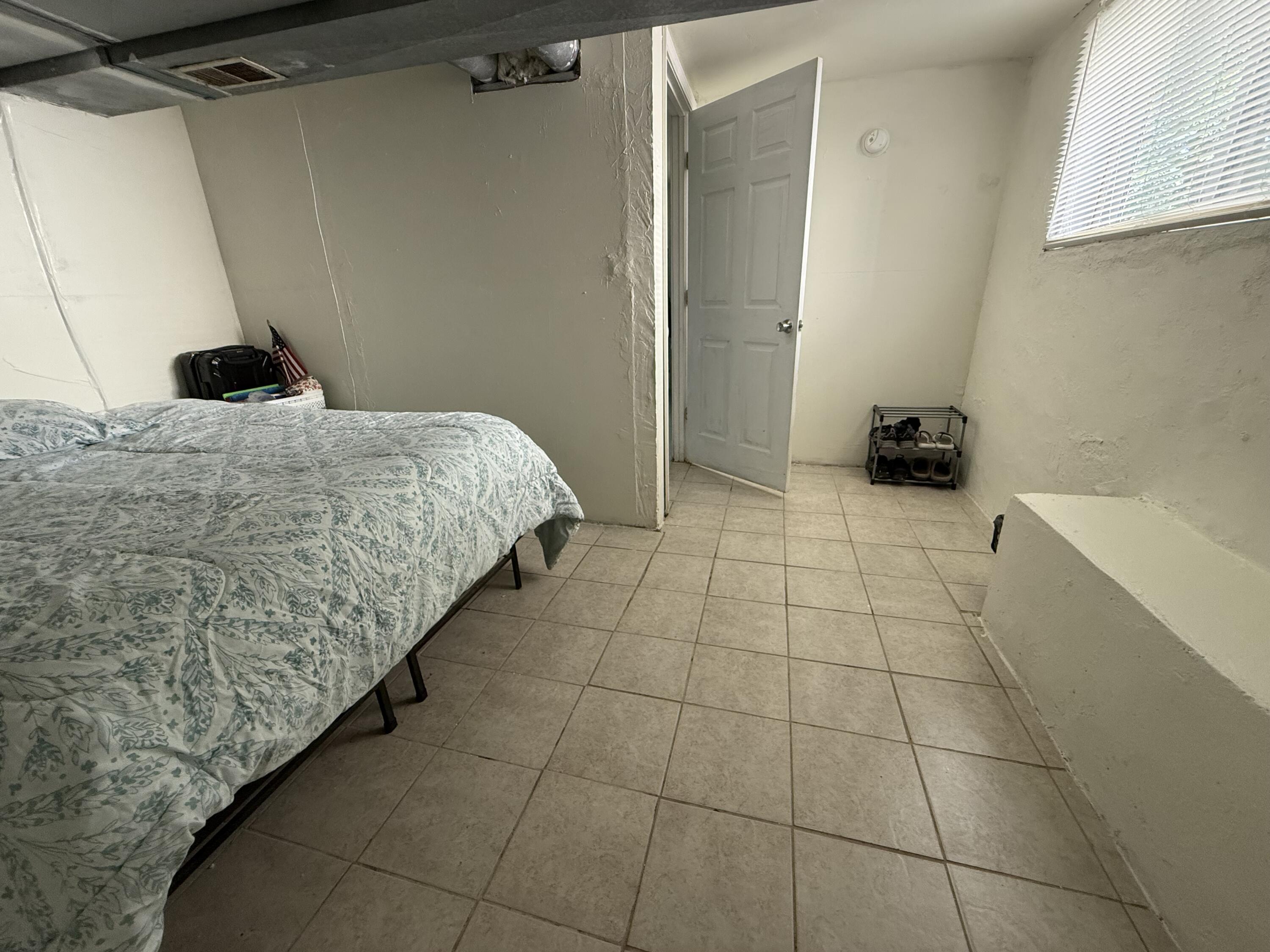 Roanoke, Virginia 24012, United States, 3 Bedrooms Bedrooms, ,2 BathroomsBathrooms,Residential,Active,120173