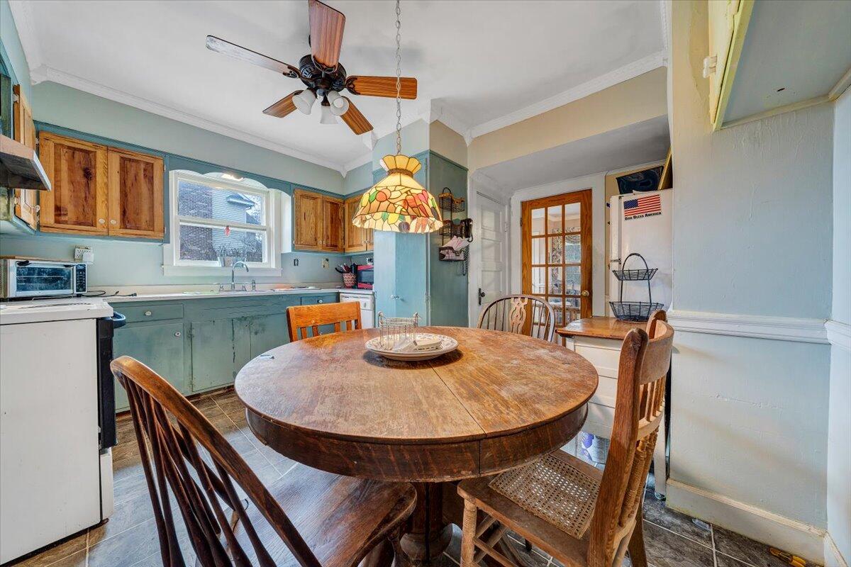 154 Lake View Dr, Bacova, Virginia image 9