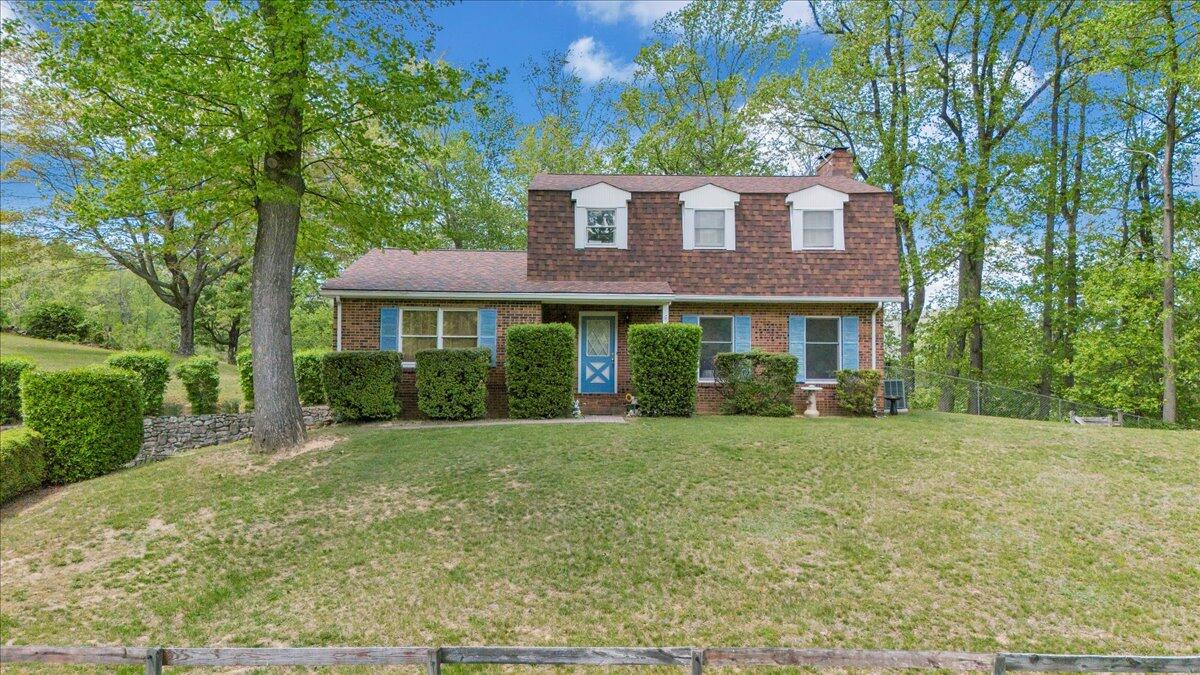 7133 Stone Mountain Rd, Roanoke, Virginia image 2