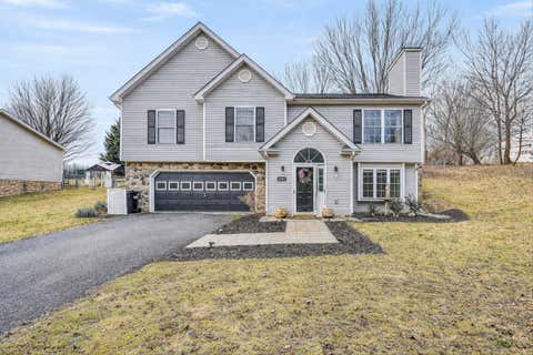 Homes For Sale - 5181 Crumpacker Dr<br/> Roanoke, VA 24019