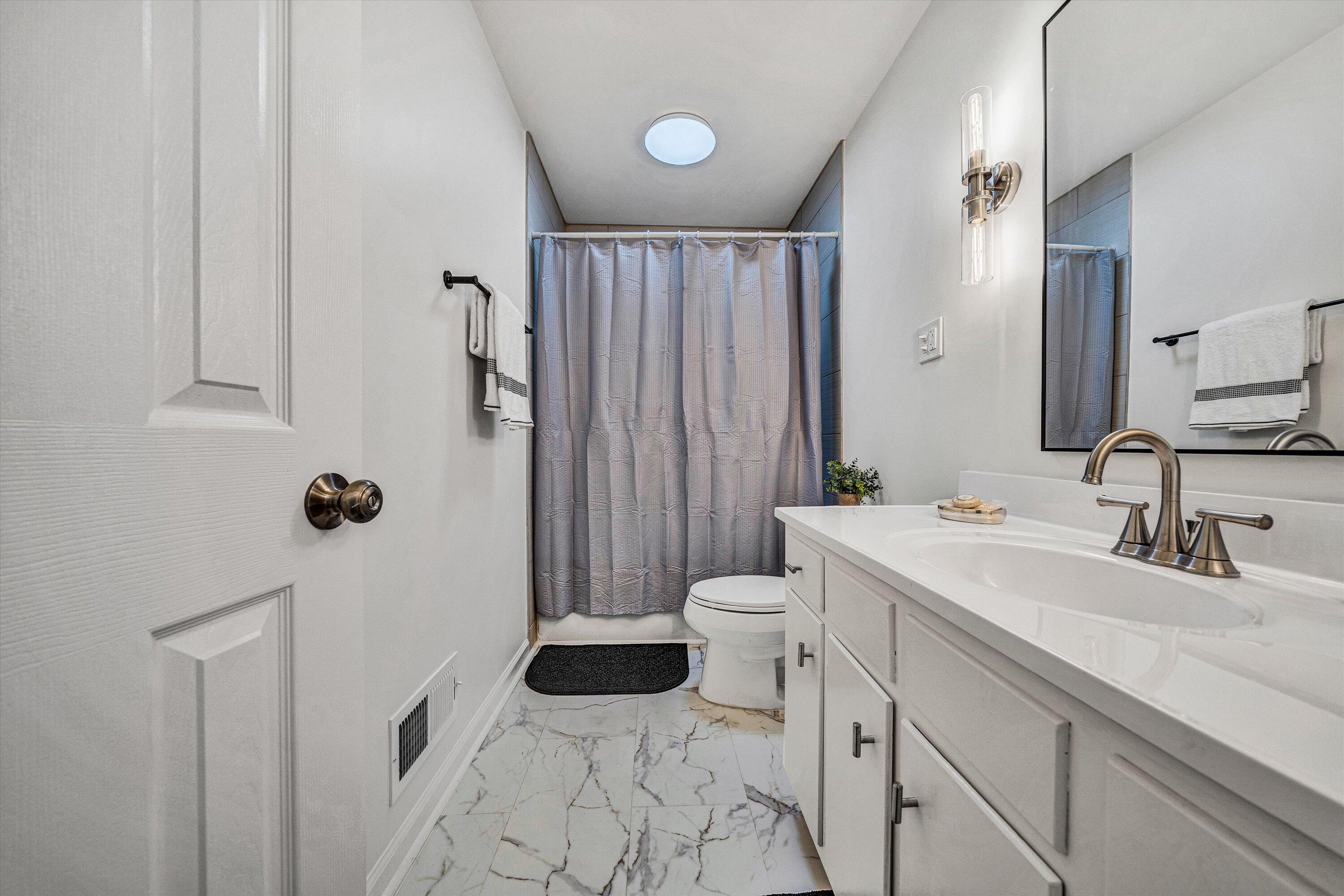 4122 Woodvale Dr, Roanoke, Ohio image 18