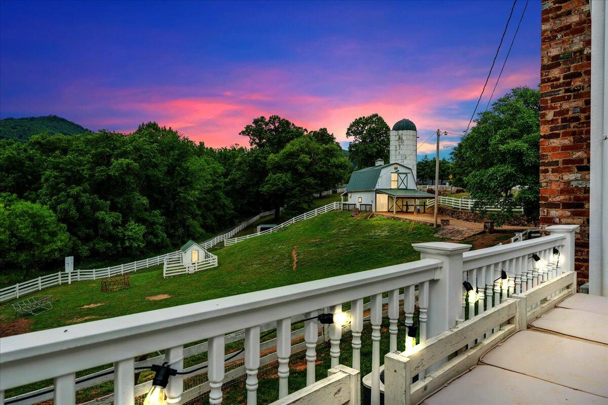 2148 Mountain View Rd, Vinton, Virginia image 18