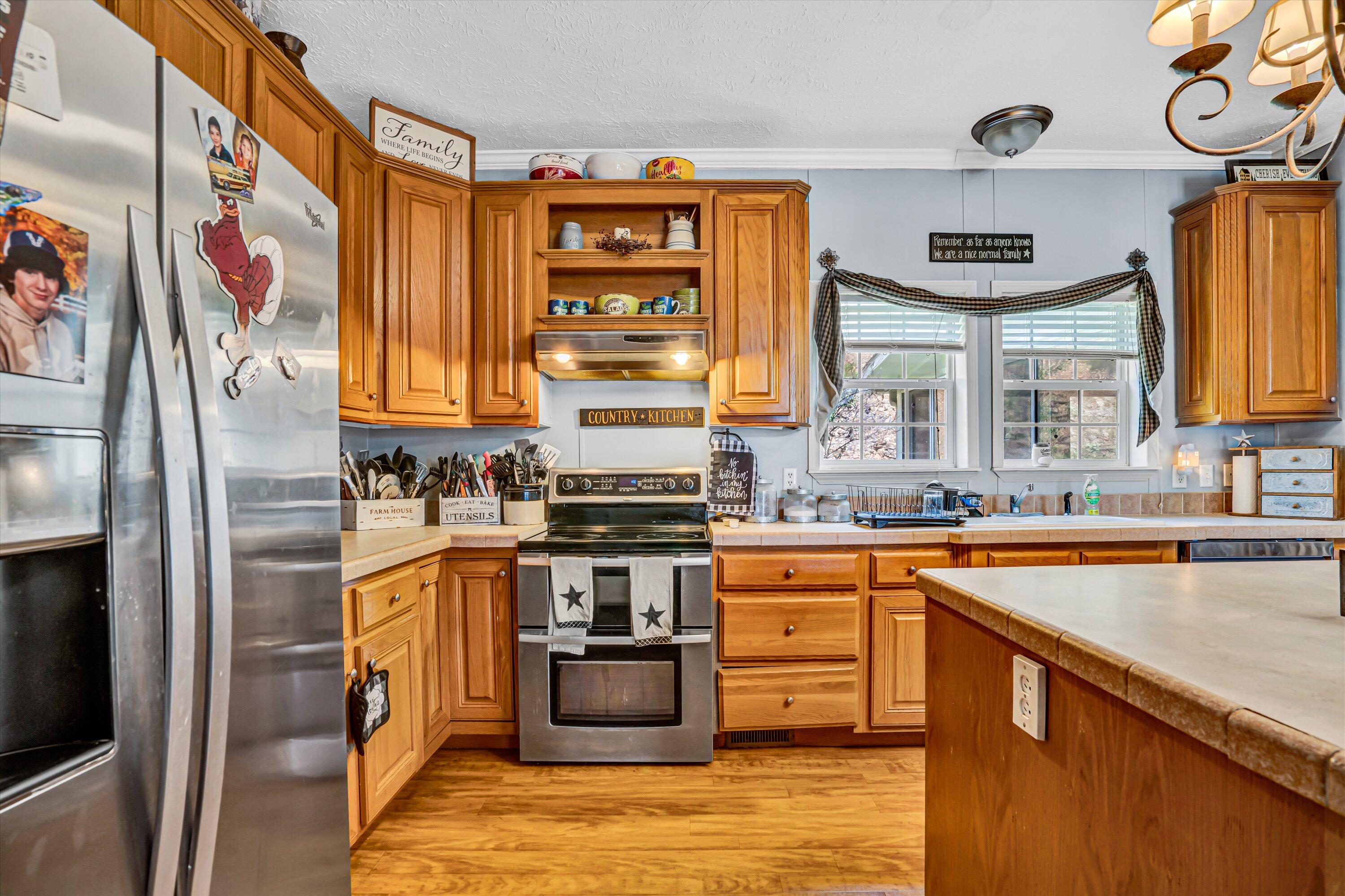 925 Givens Tyler Rd, Salem, Ohio image 11