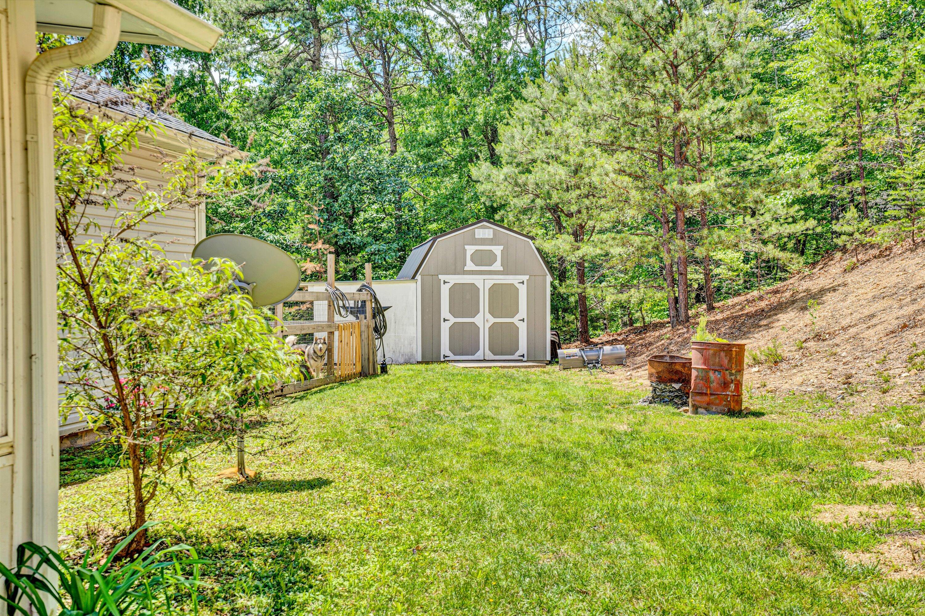 925 Givens Tyler Rd, Salem, Ohio image 32
