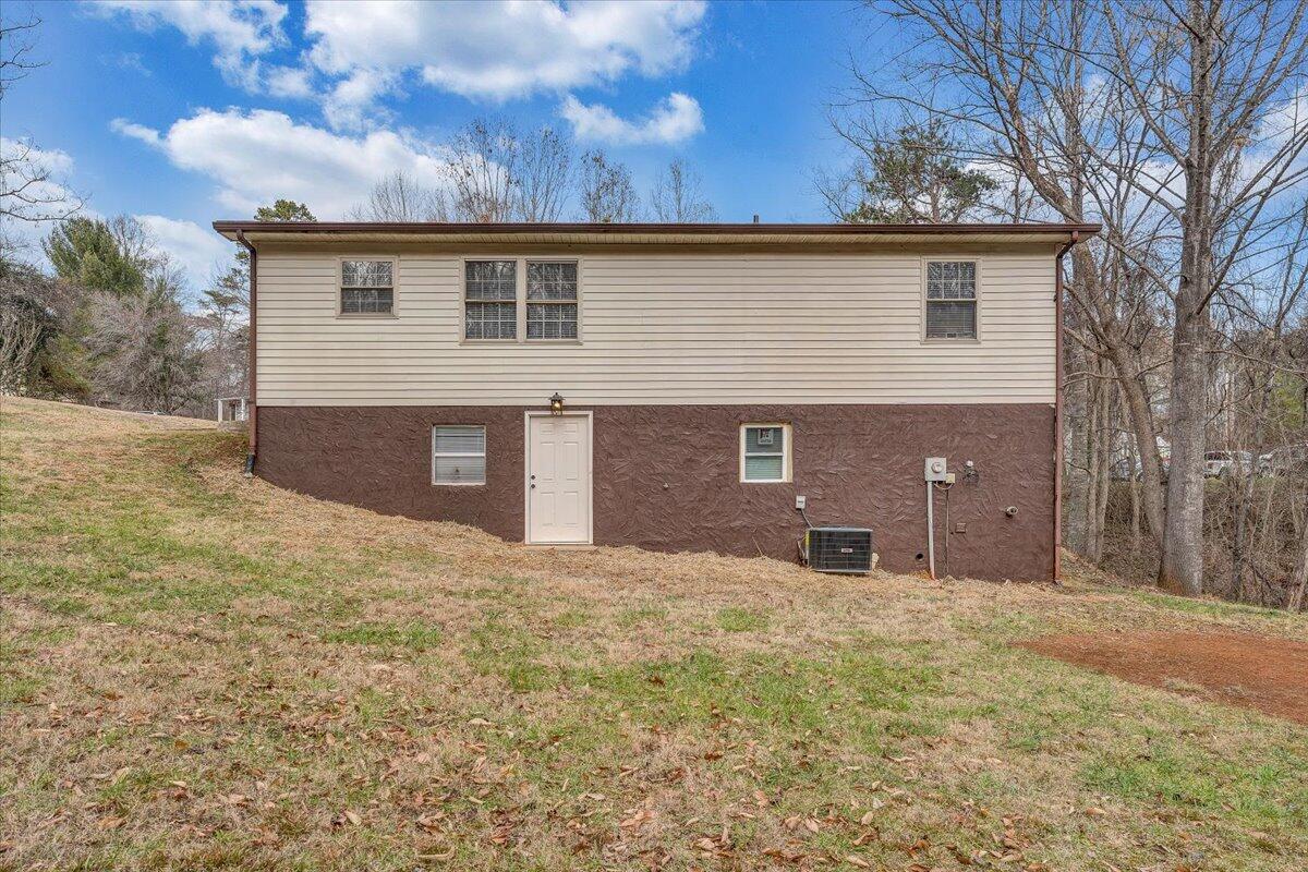 1000 Independence Dr, Martinsville, Virginia image 34