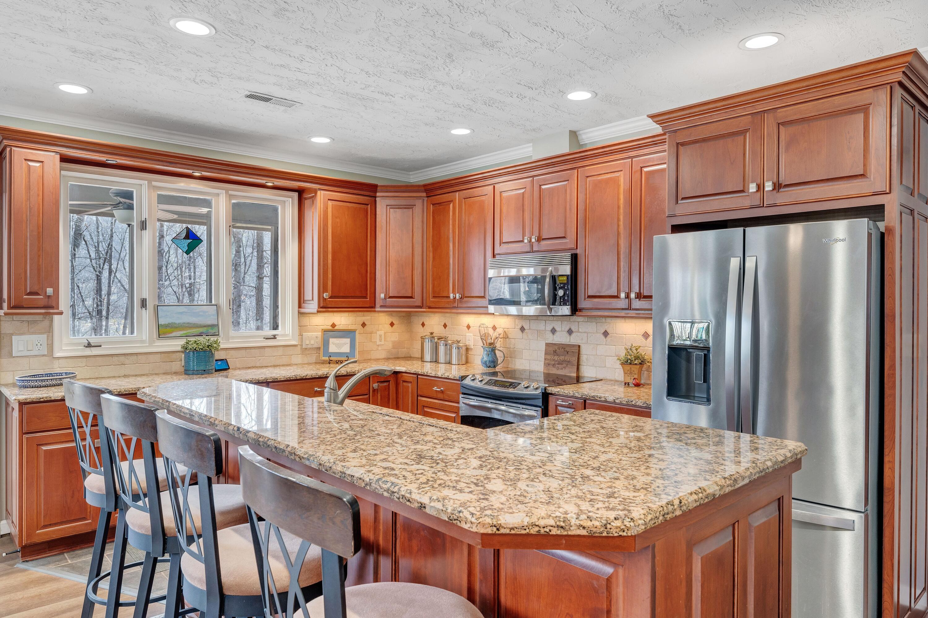 4921 Hunting Hills Dr, Roanoke, Virginia image 38