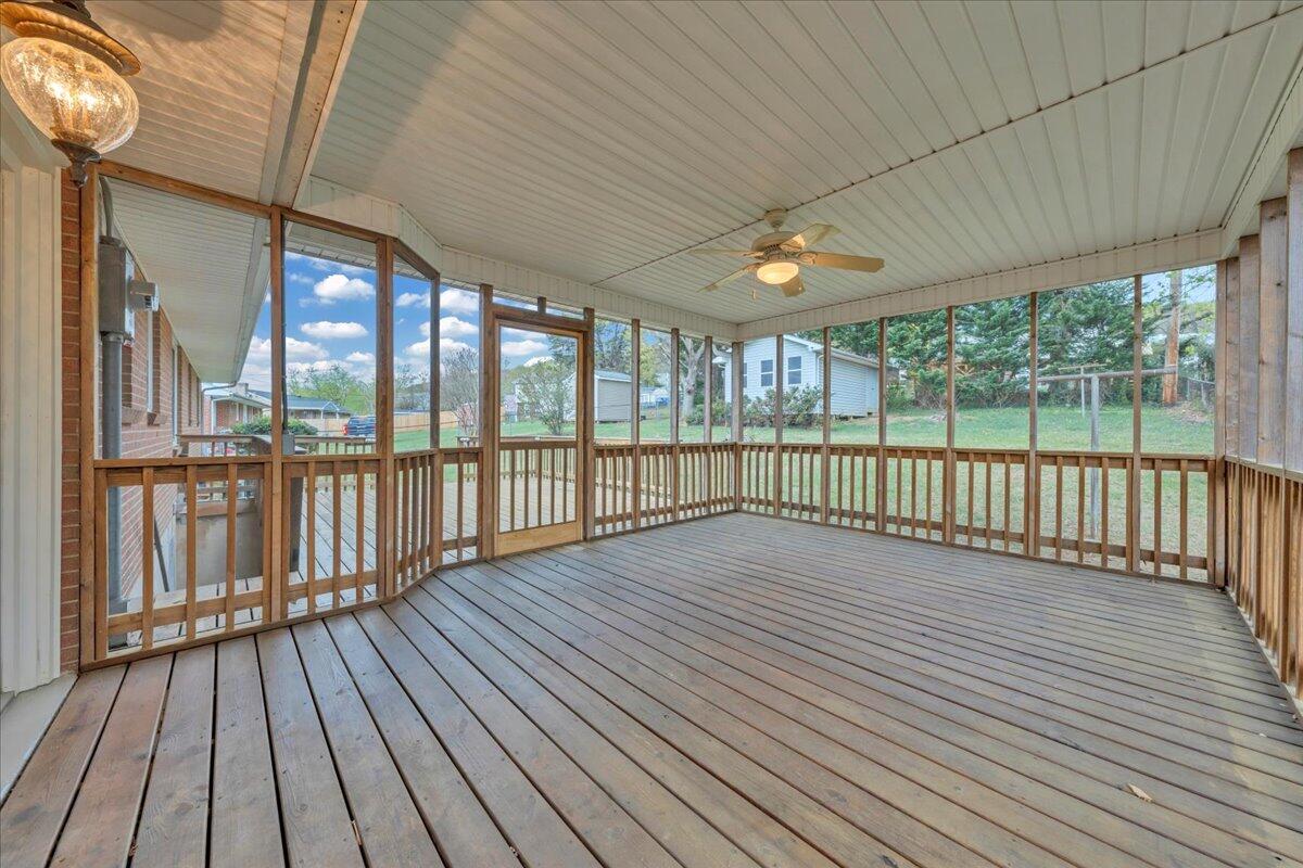 1501 Brushy Mountain Dr, Salem, Virginia image 38