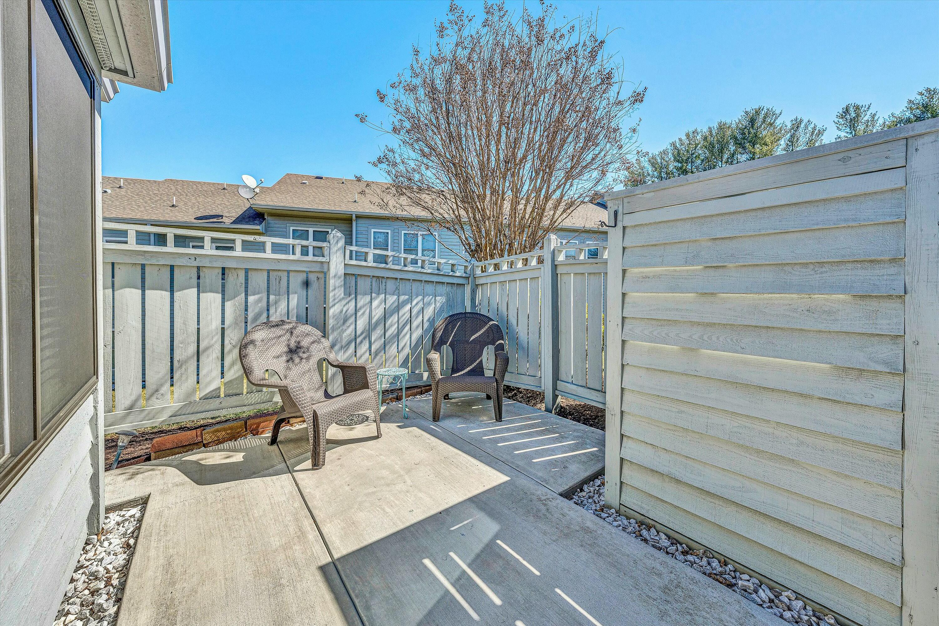 2434 Post Oak Rd, Salem, Virginia image 2