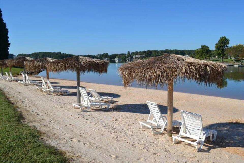 290 Sailors Cove Dr #405, Moneta, Virginia image 20