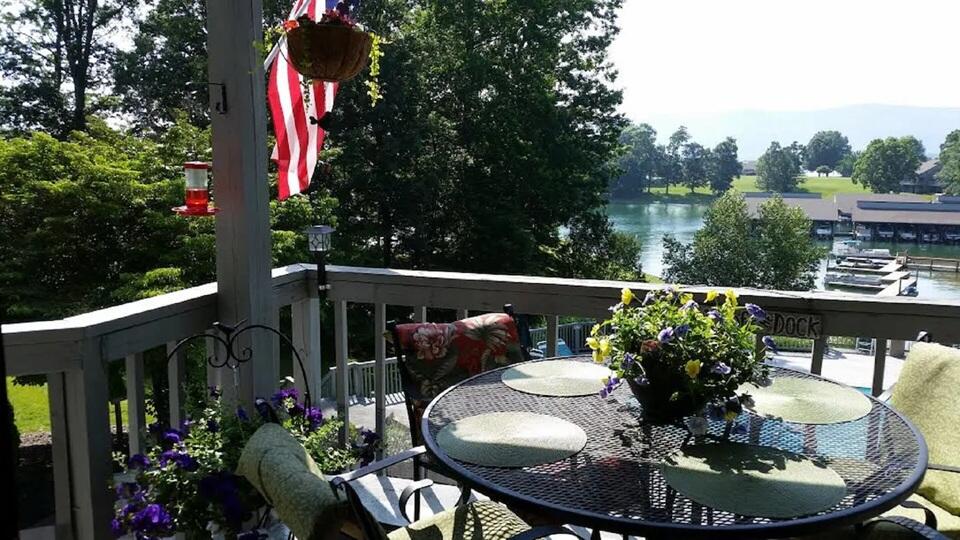 290 Sailors Cove Dr #405, Moneta, Virginia image 11