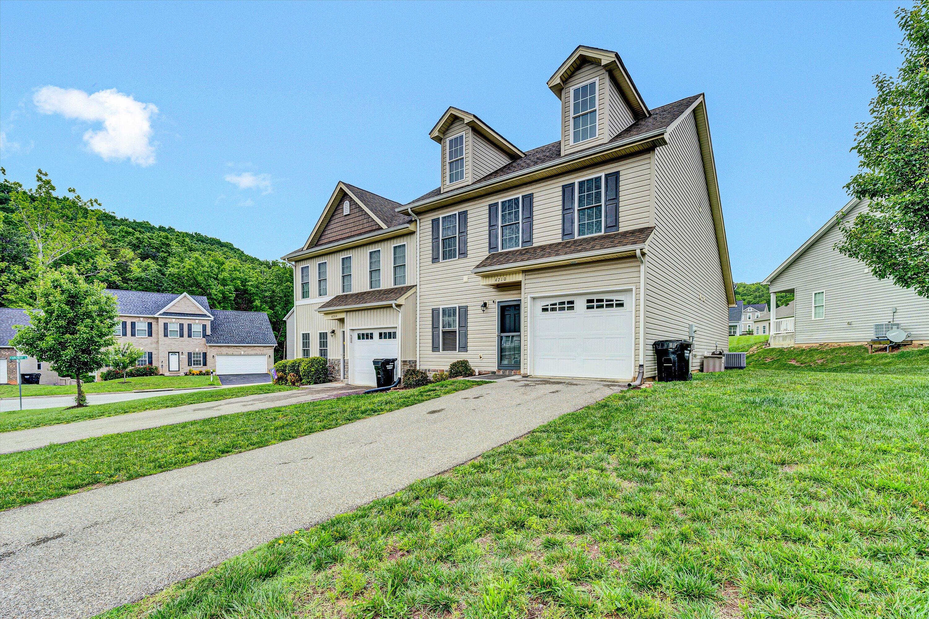 4210 Hannah Belle Way, Roanoke, Virginia image 2
