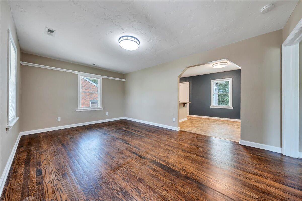 1033 Hunt Ave, Roanoke, Virginia image 4
