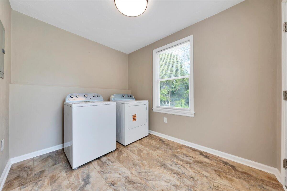 1033 Hunt Ave, Roanoke, Virginia image 16