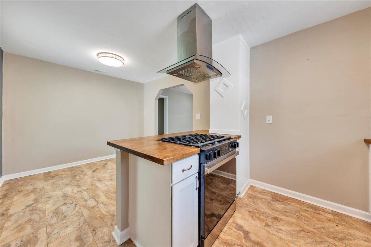 1033 Hunt Ave, Roanoke, Virginia image 12