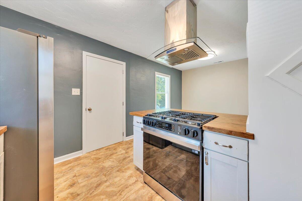 1033 Hunt Ave, Roanoke, Virginia image 13