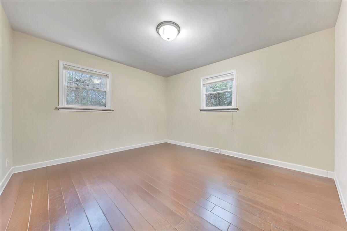 1048 Grove Ln, Roanoke, Virginia image 7