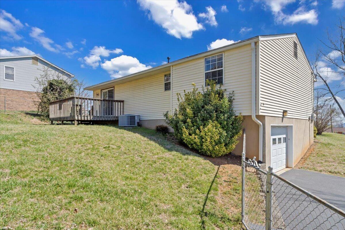 1547 Poplar Ave, Salem, Virginia image 37