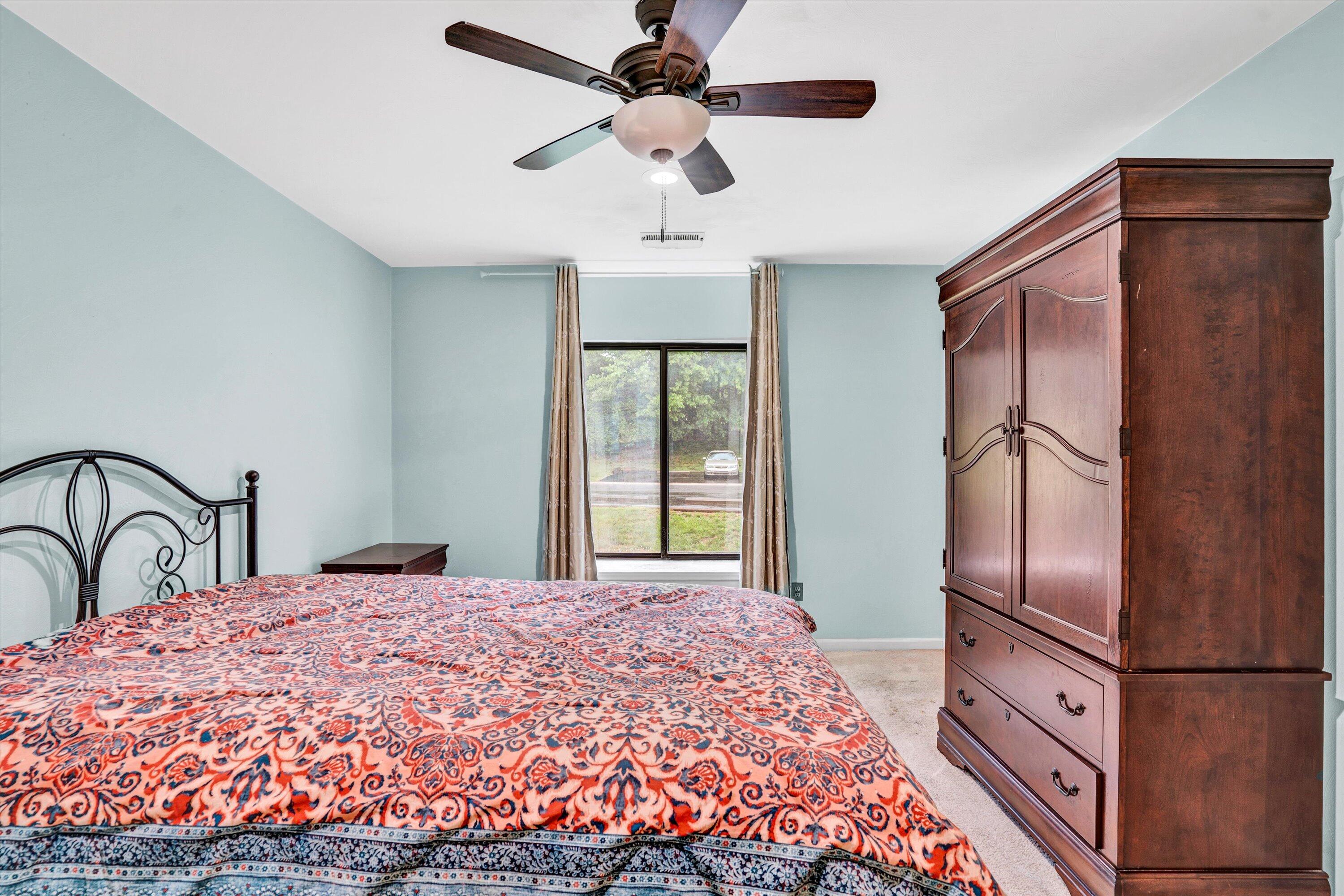2501 Gatehouse Ln, Salem, Virginia image 16