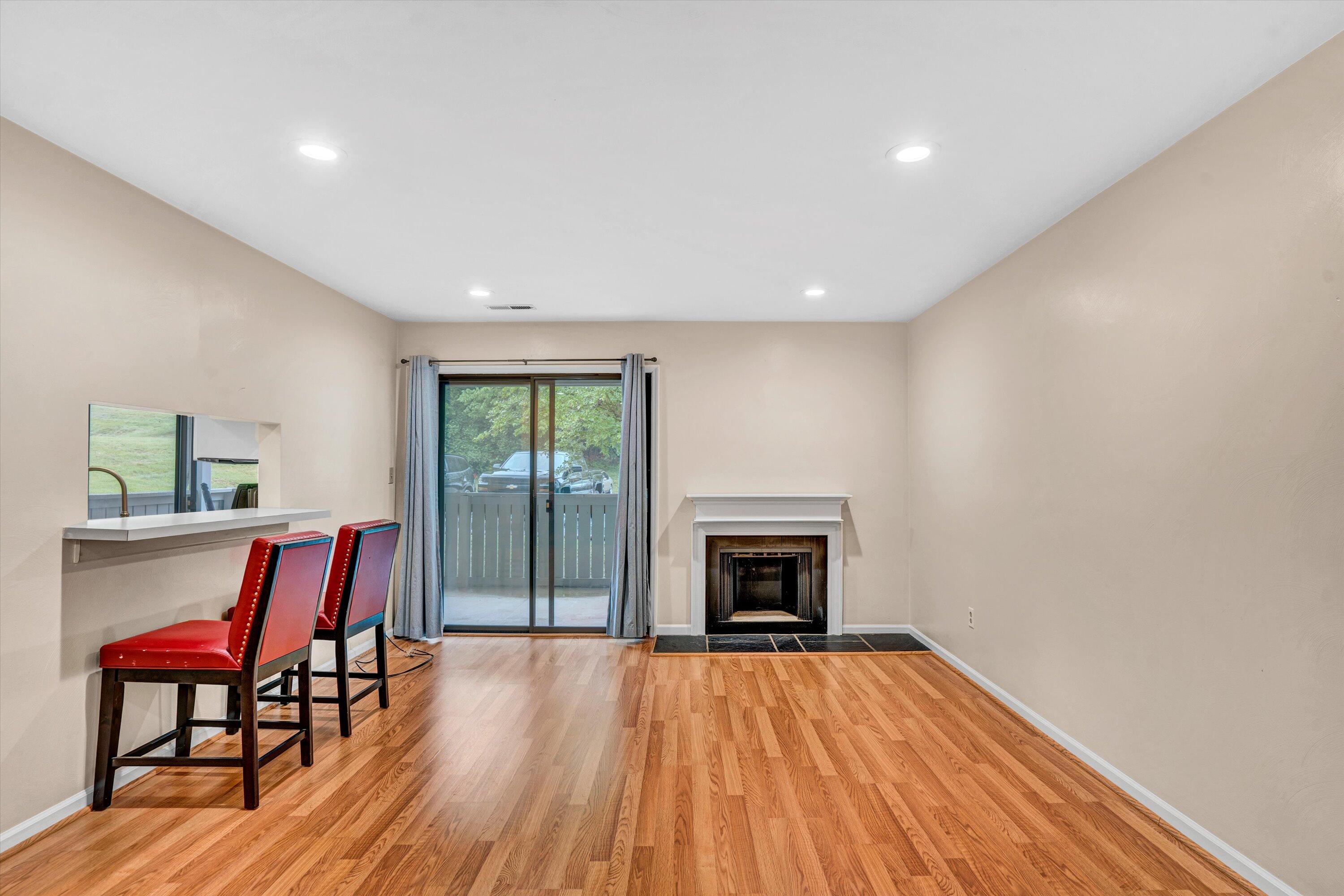 2501 Gatehouse Ln, Salem, Virginia image 4