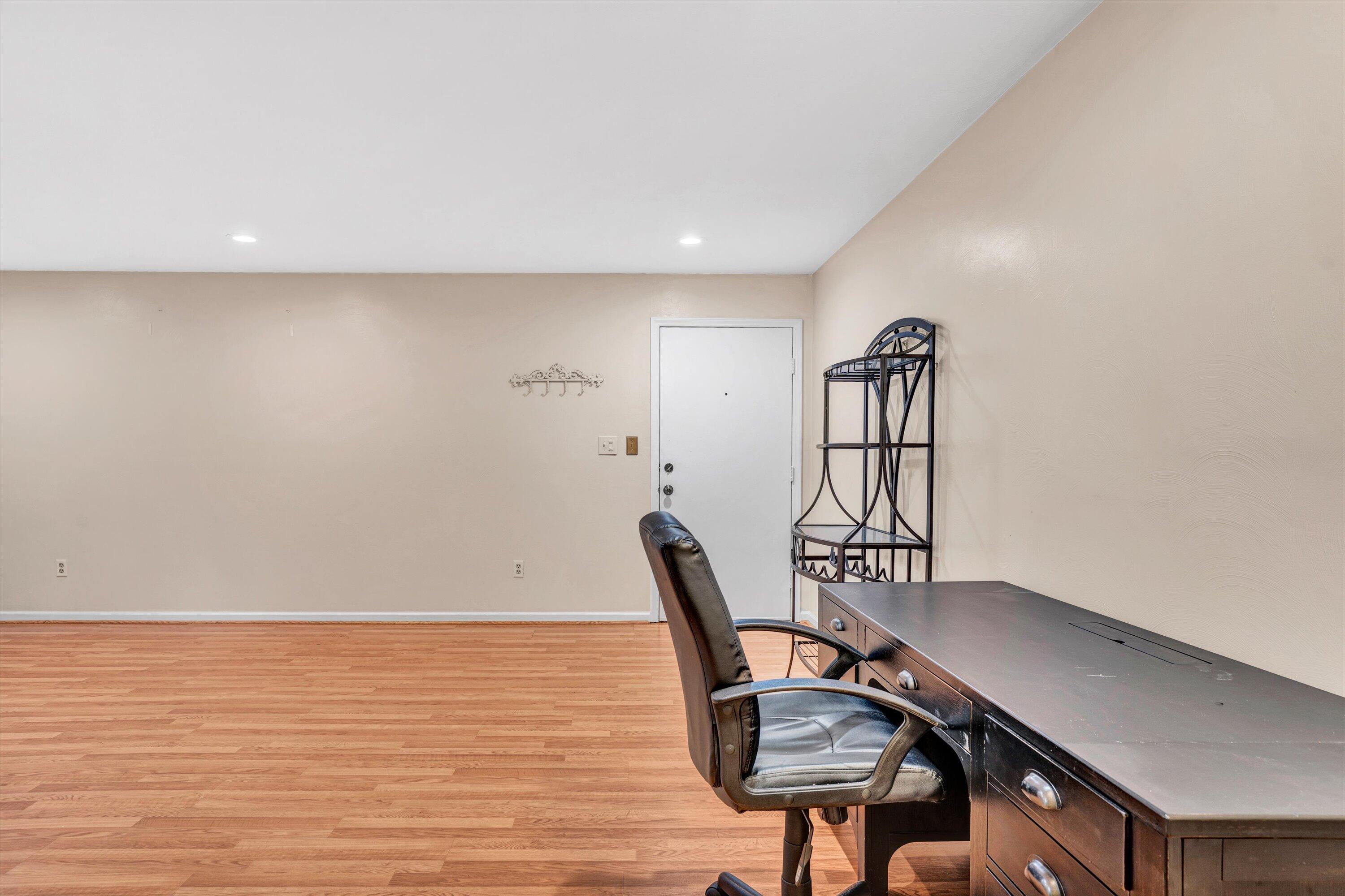 2501 Gatehouse Ln, Salem, Virginia image 9